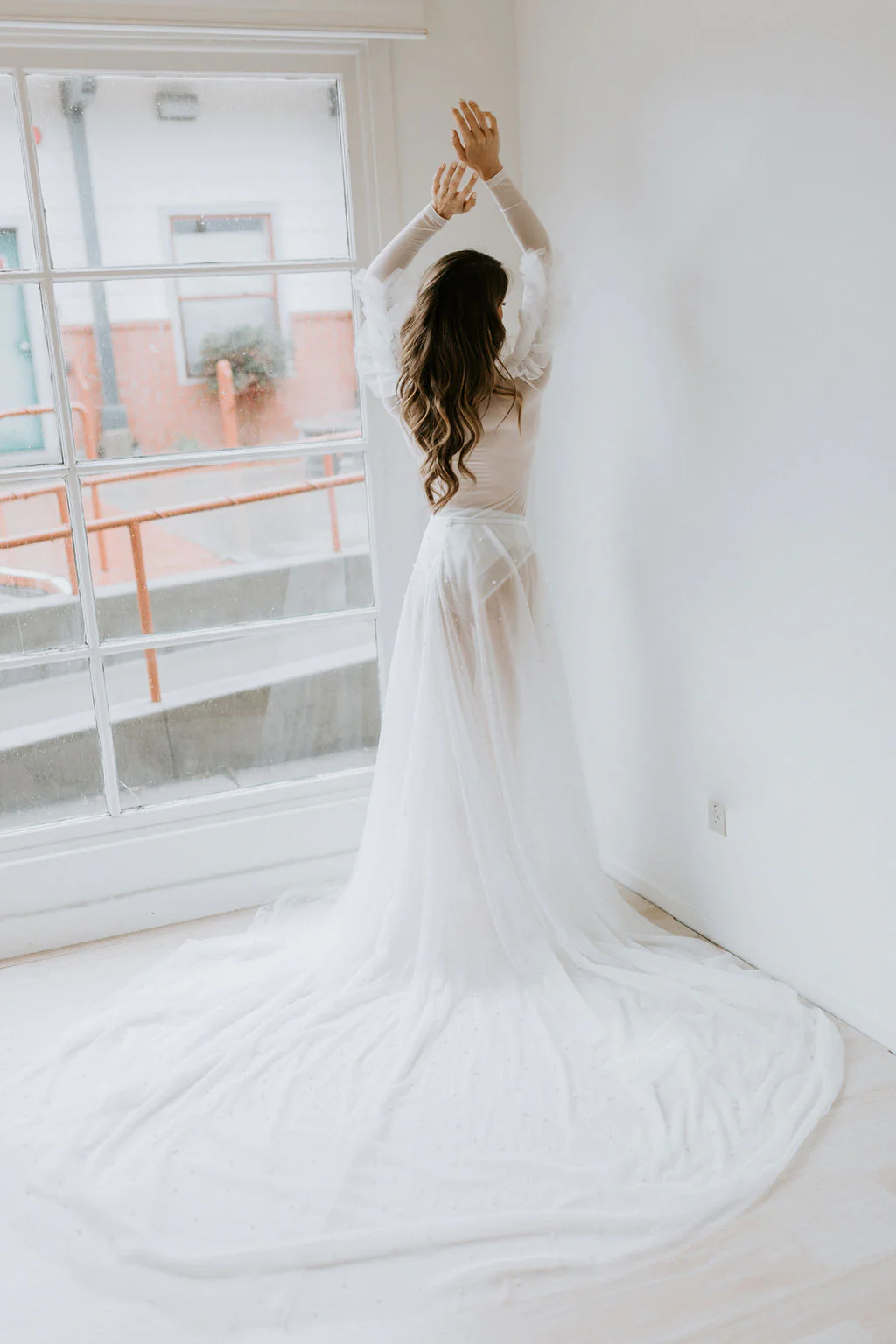 Ali Pearl Overskirt - SAMPLE SALE - Image 4