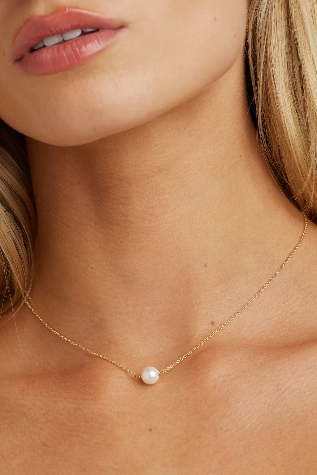 Callie Pearl Pendant - Image 3