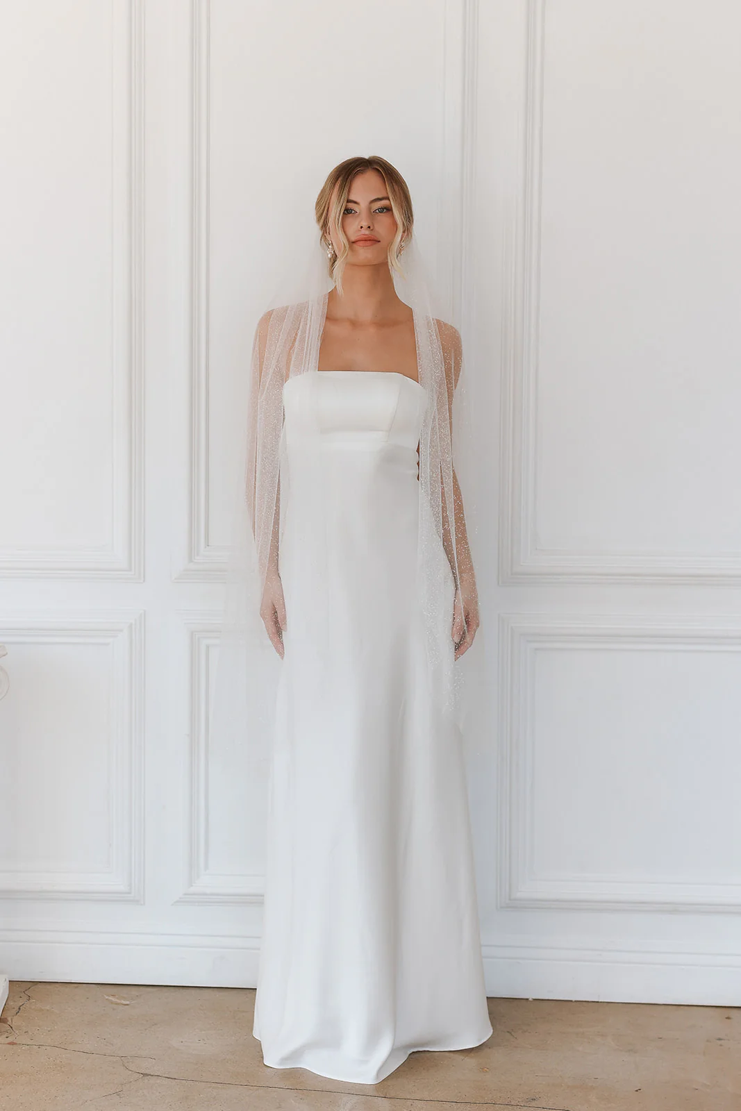 Candlelight Sparkle Veil - Image 4