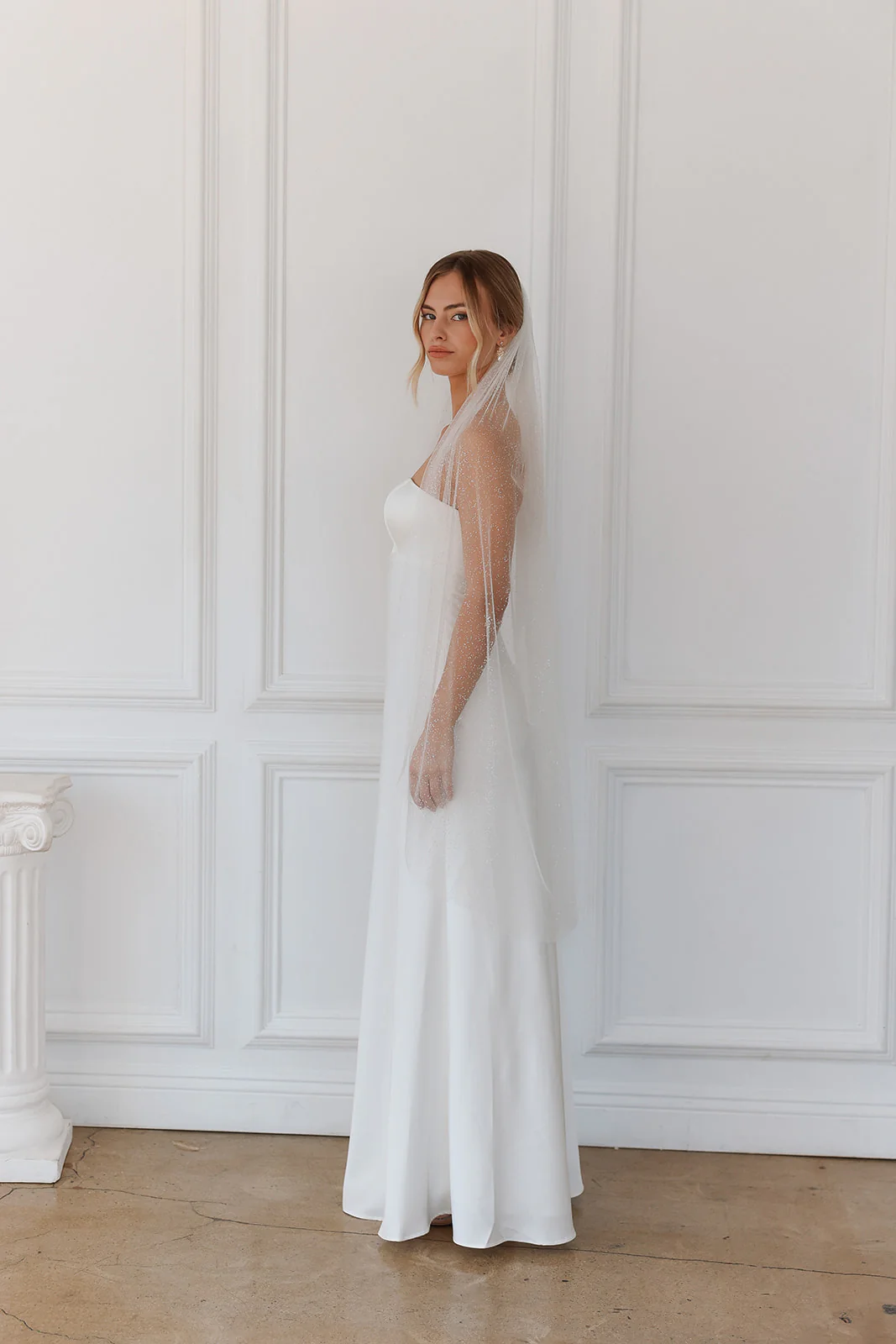 Candlelight Sparkle Veil - Image 5