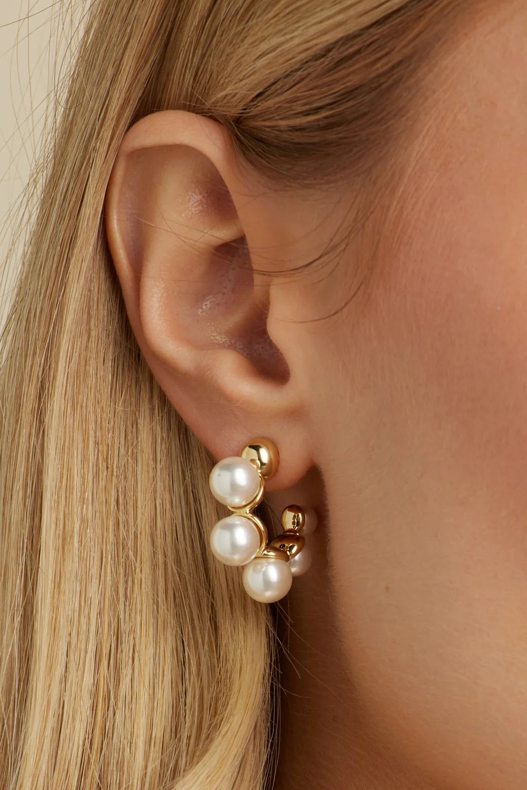 Cassandra Pearl Hoops
