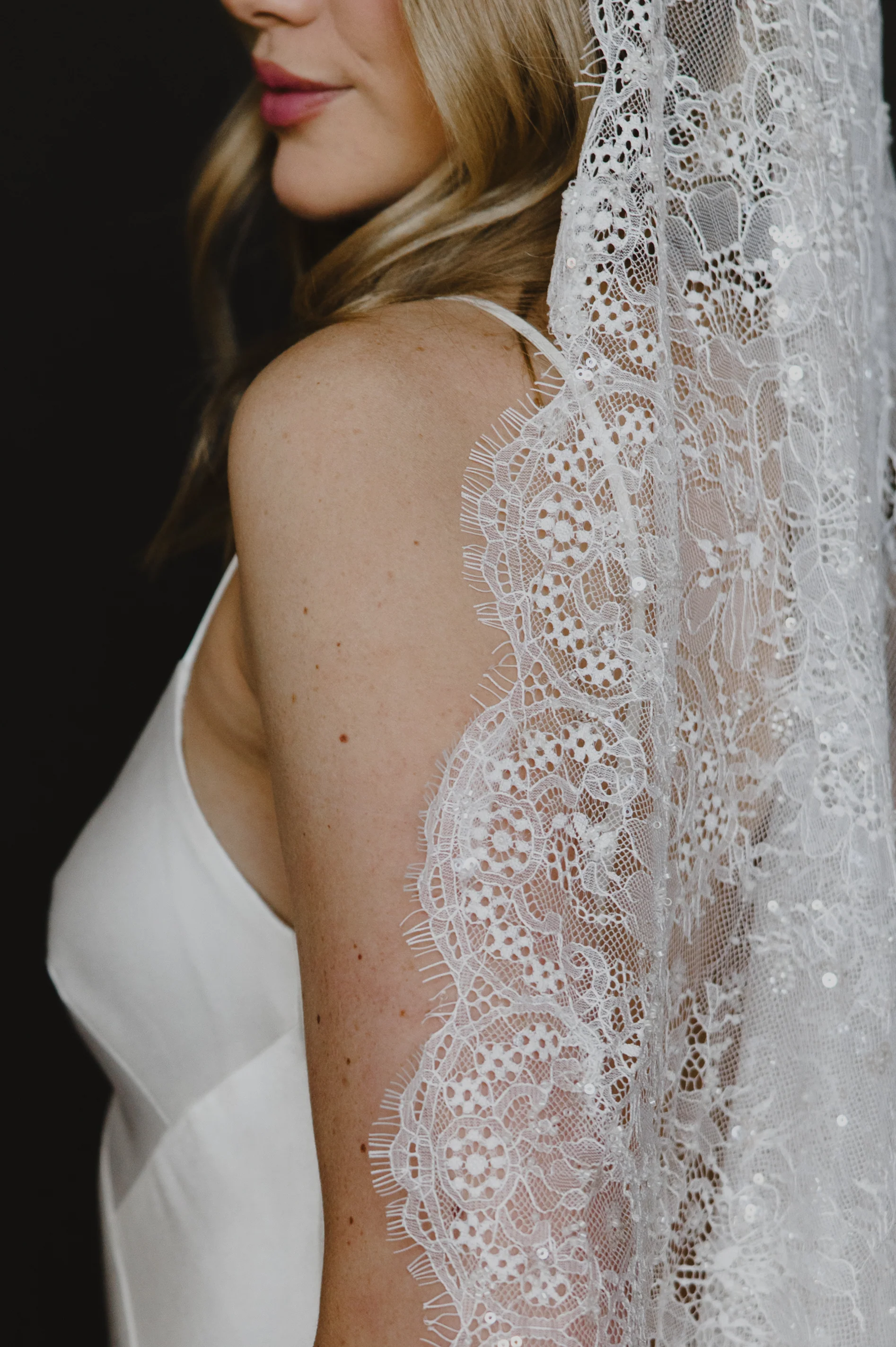 Delphine Veil - Image 17