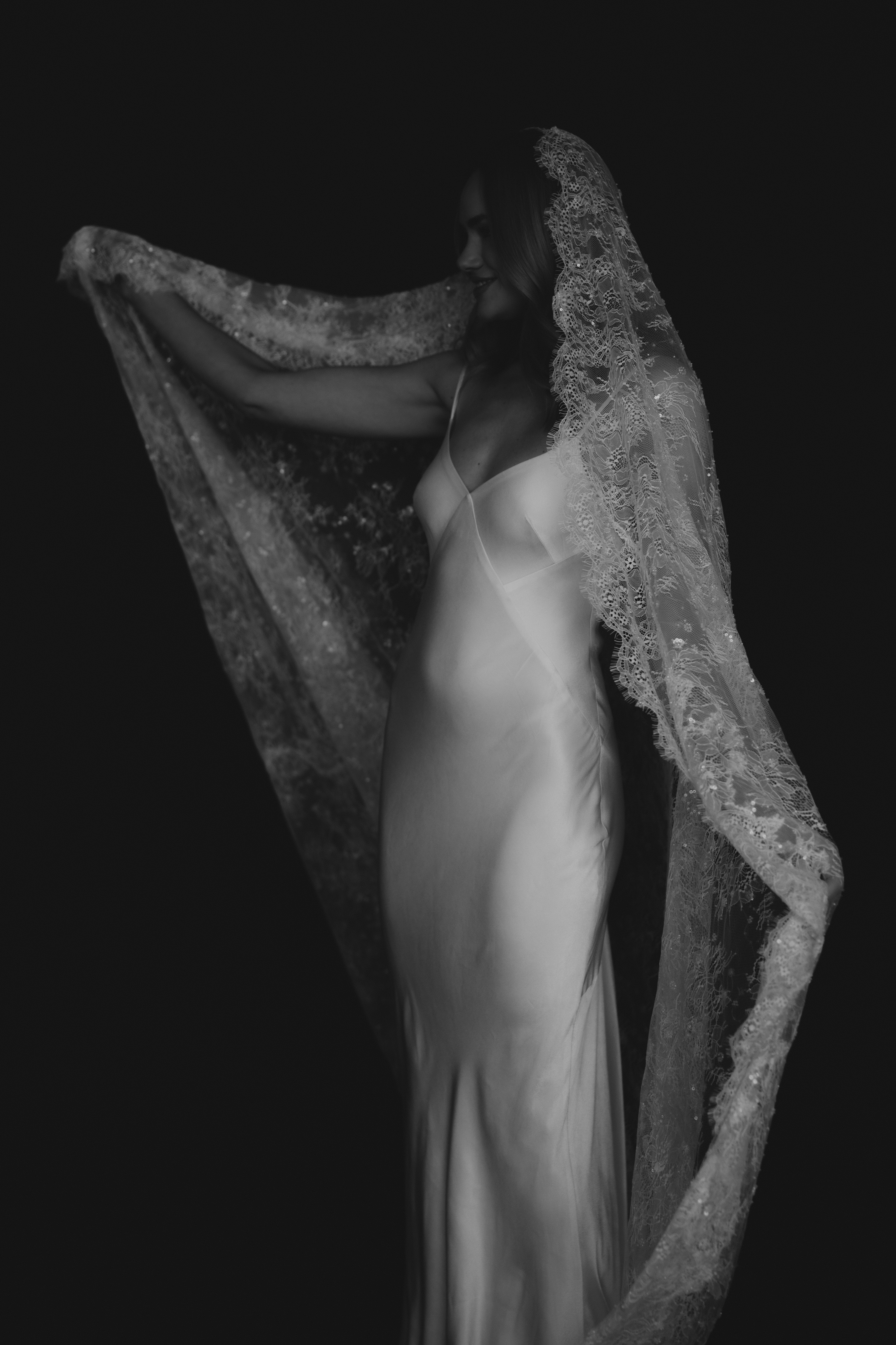Delphine Veil - Image 6