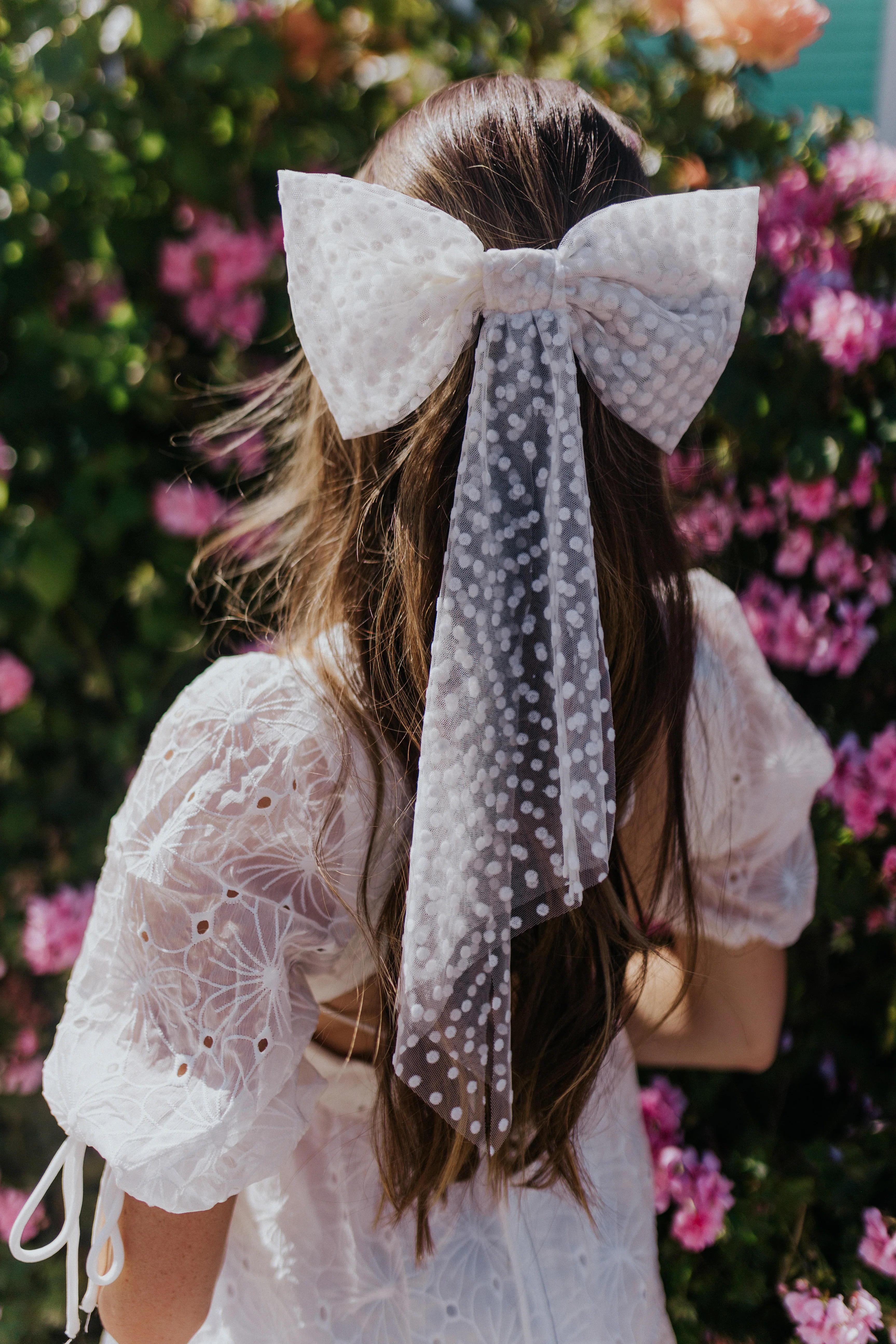 Emma Bow - Image 11