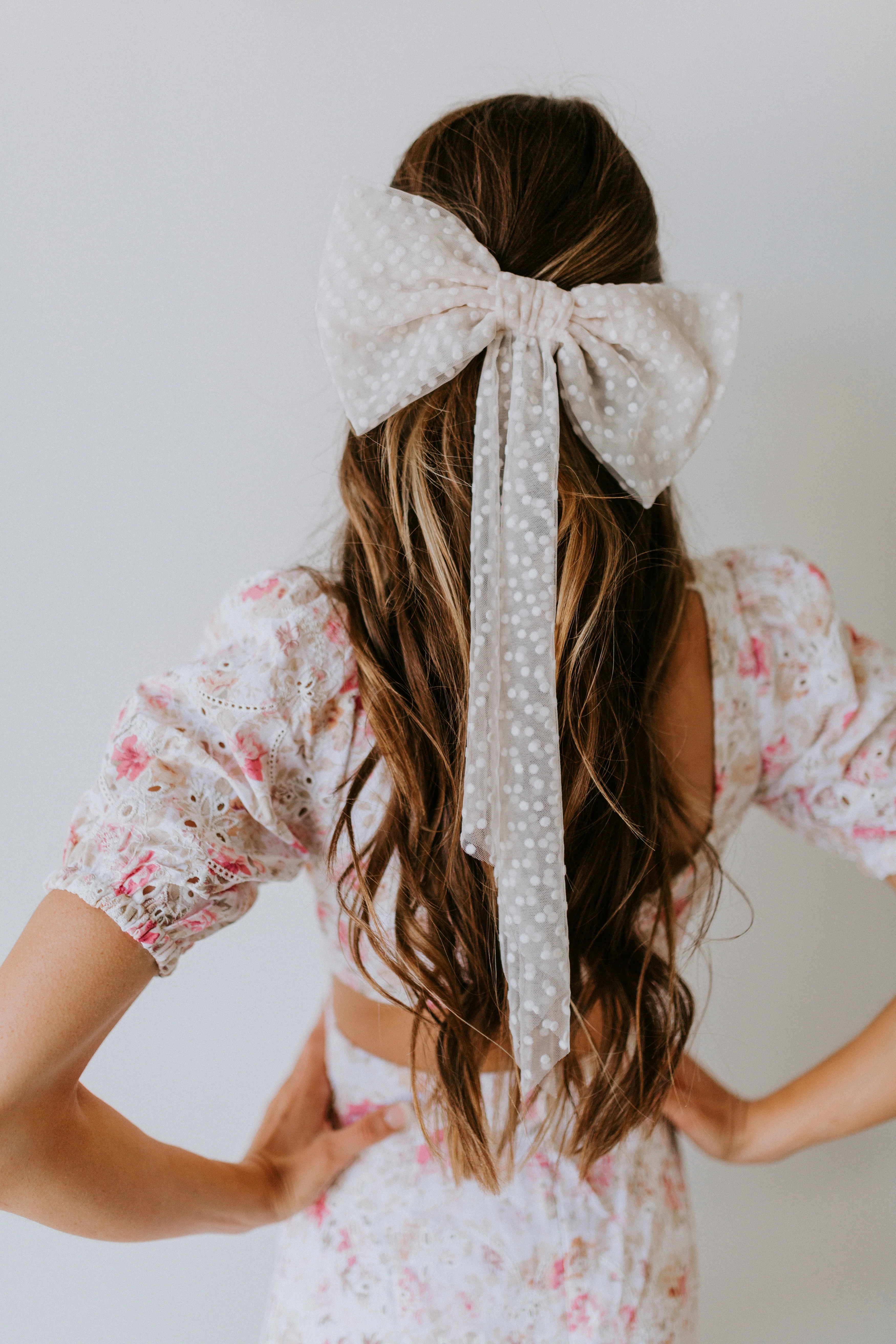Emma Bow - Image 8