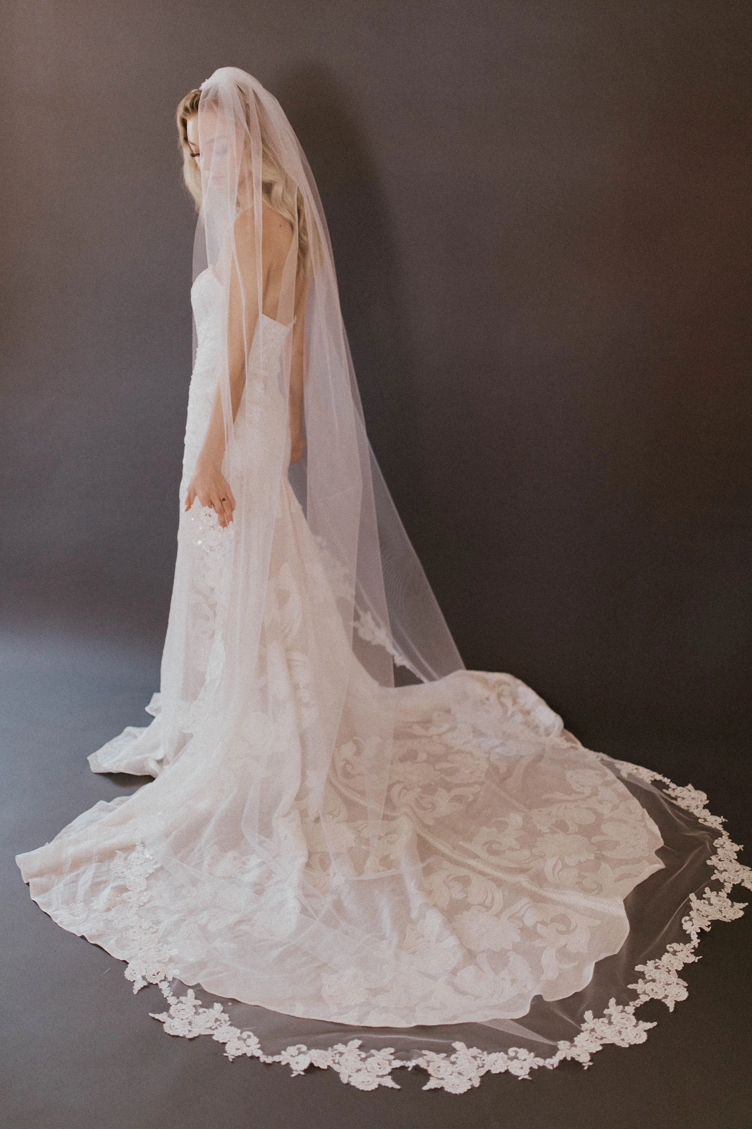 Gardenia Veil - Image 3
