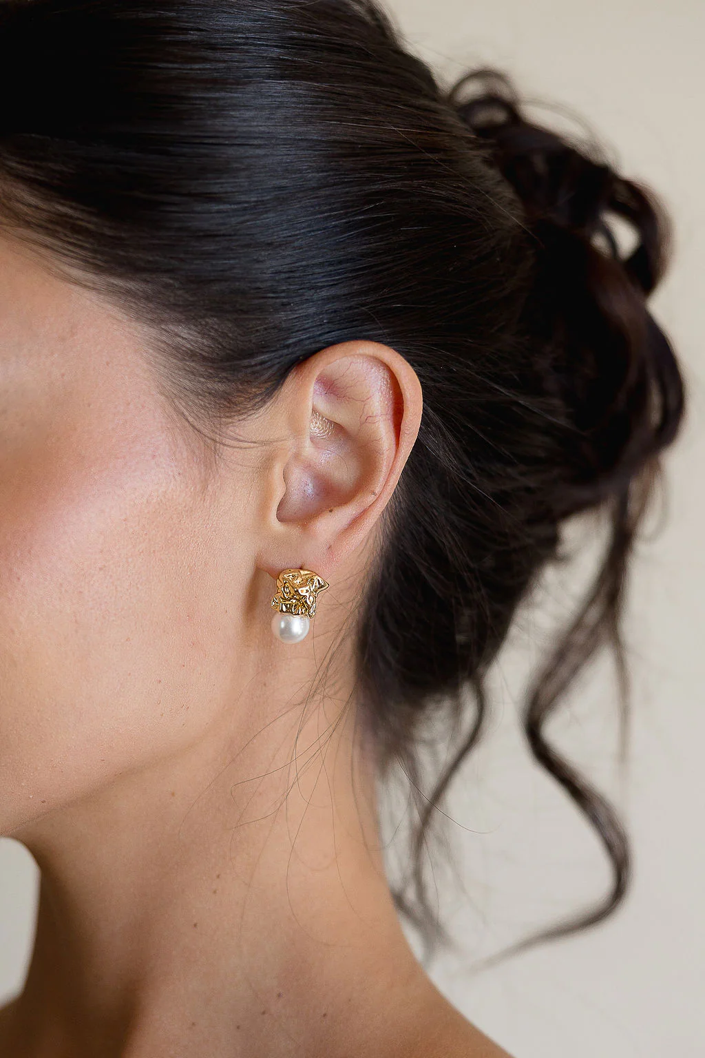 Gossamer Pearl Drop Earrings - Image 3