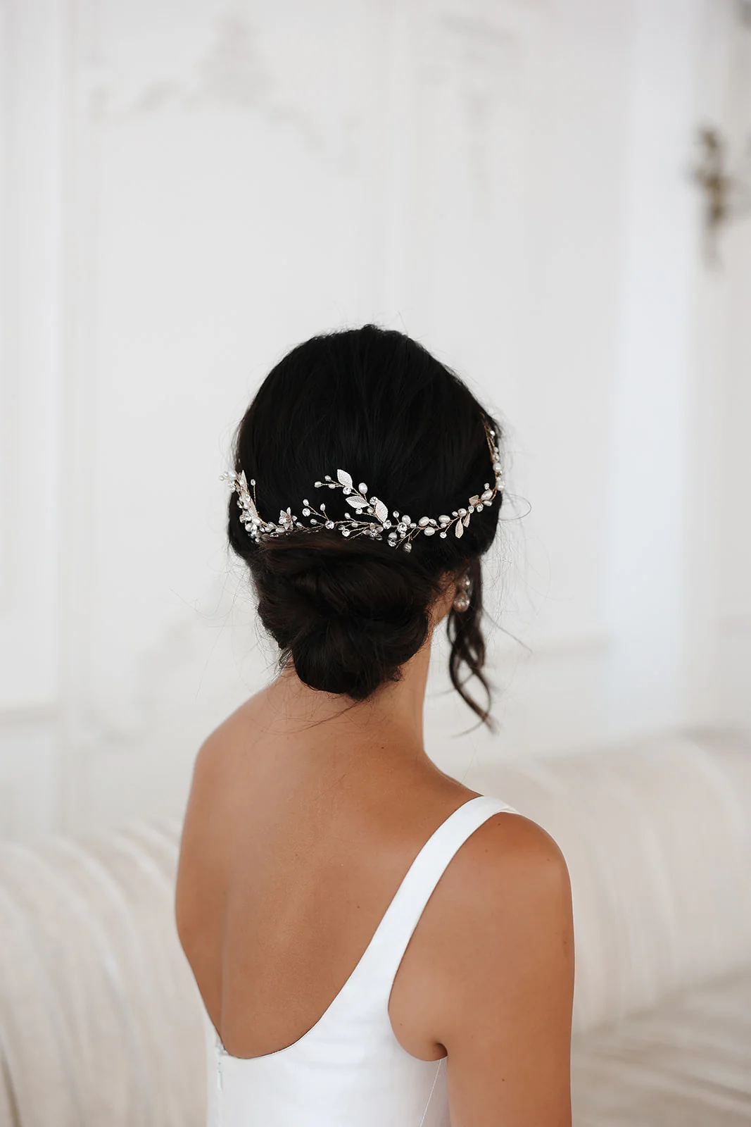 Harlow Pearl and Crystal Hair Vine - Image 7