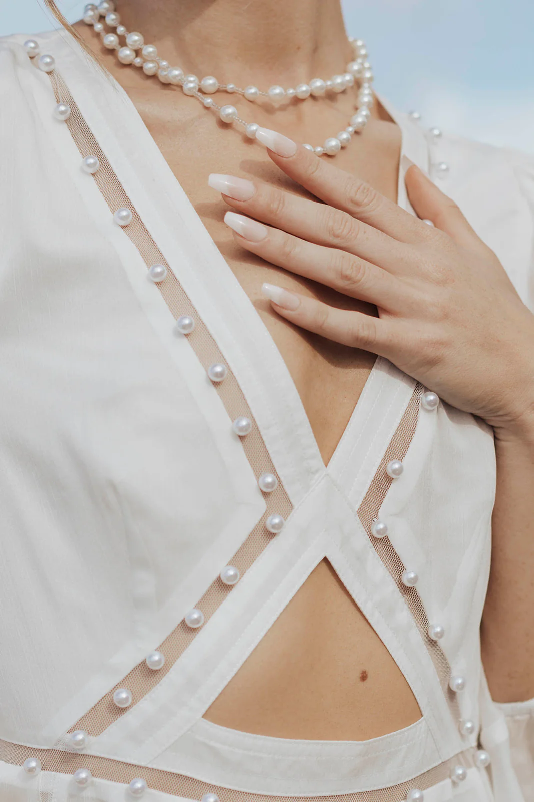 Hilton Cut-Out Dress - Off White - Image 4