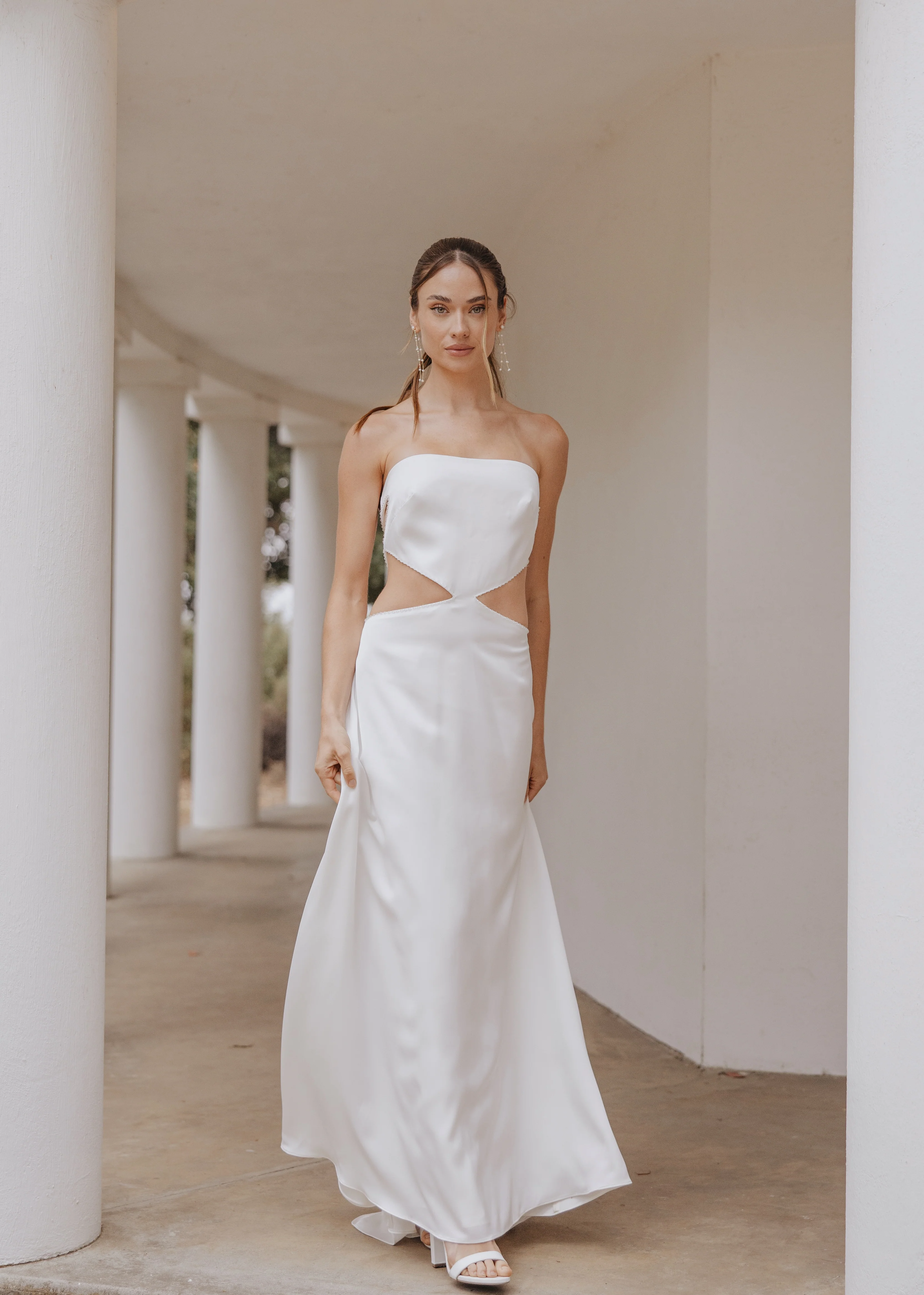 Iris Cut Out Dress - Image 19