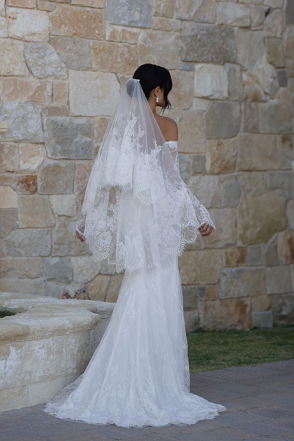 Keepsake Two-Tier Fingertip Veil - Image 11