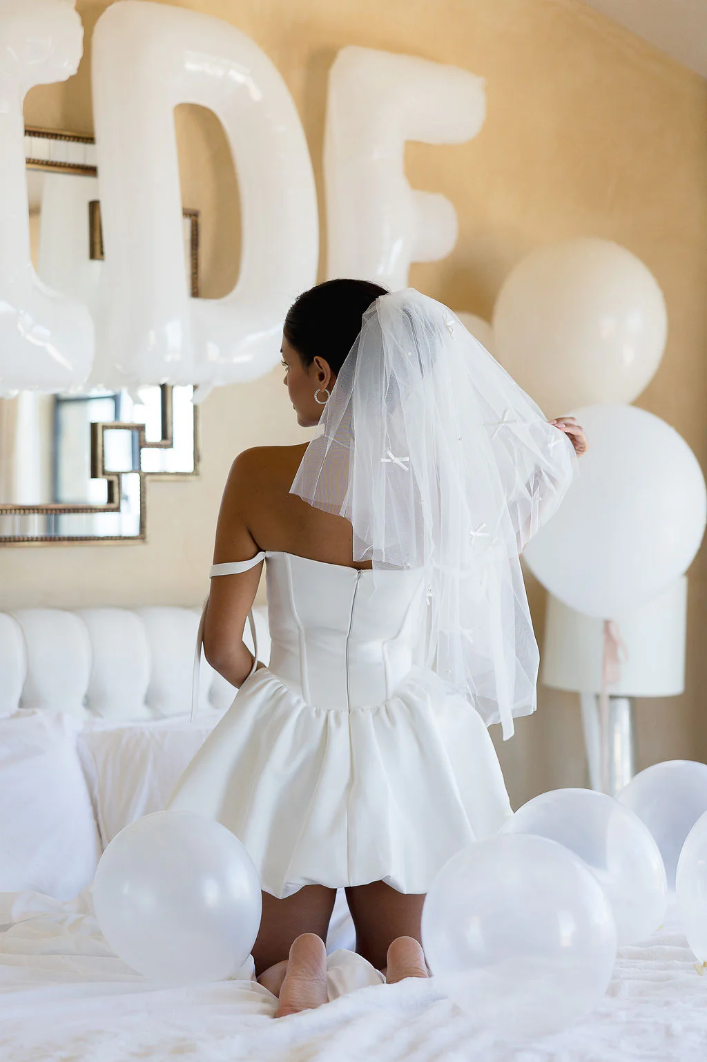 Last Toast Mini Veil - Image 8