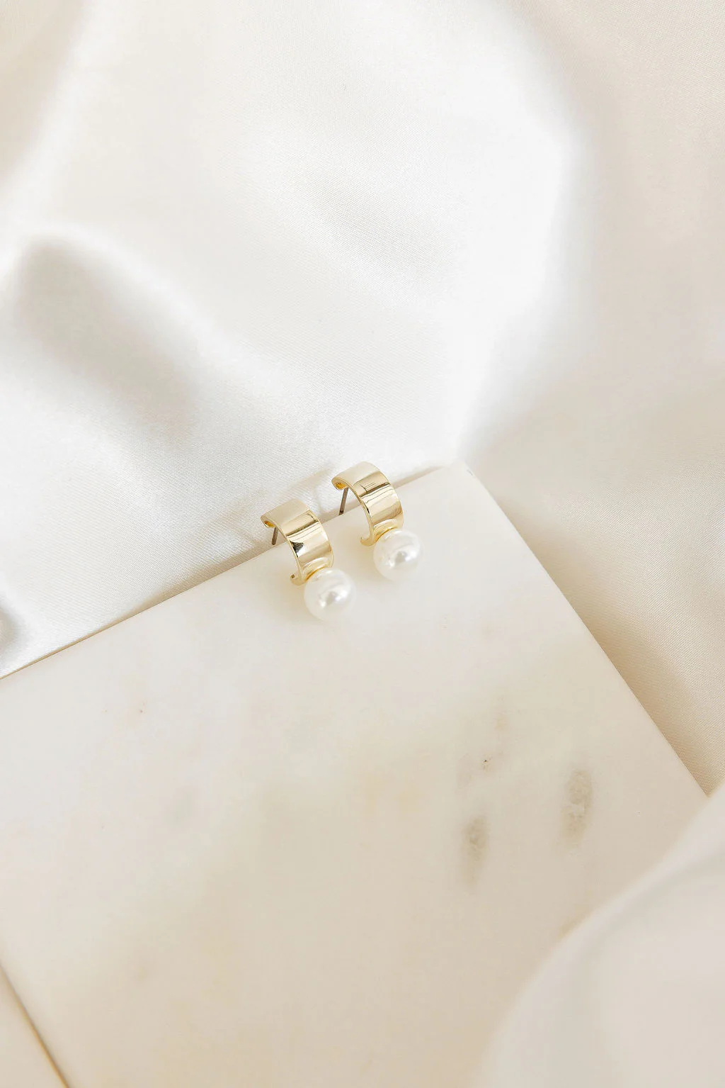 Leah Pearl Hoops - Image 5