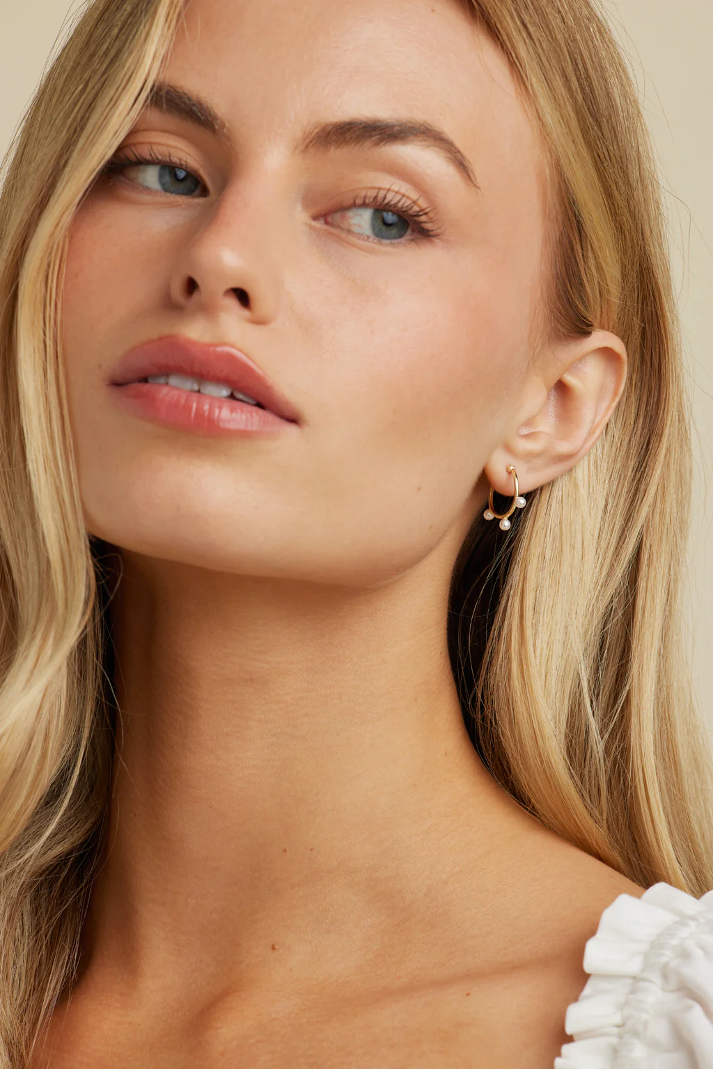 Londyn Pearl Hoops - Image 3