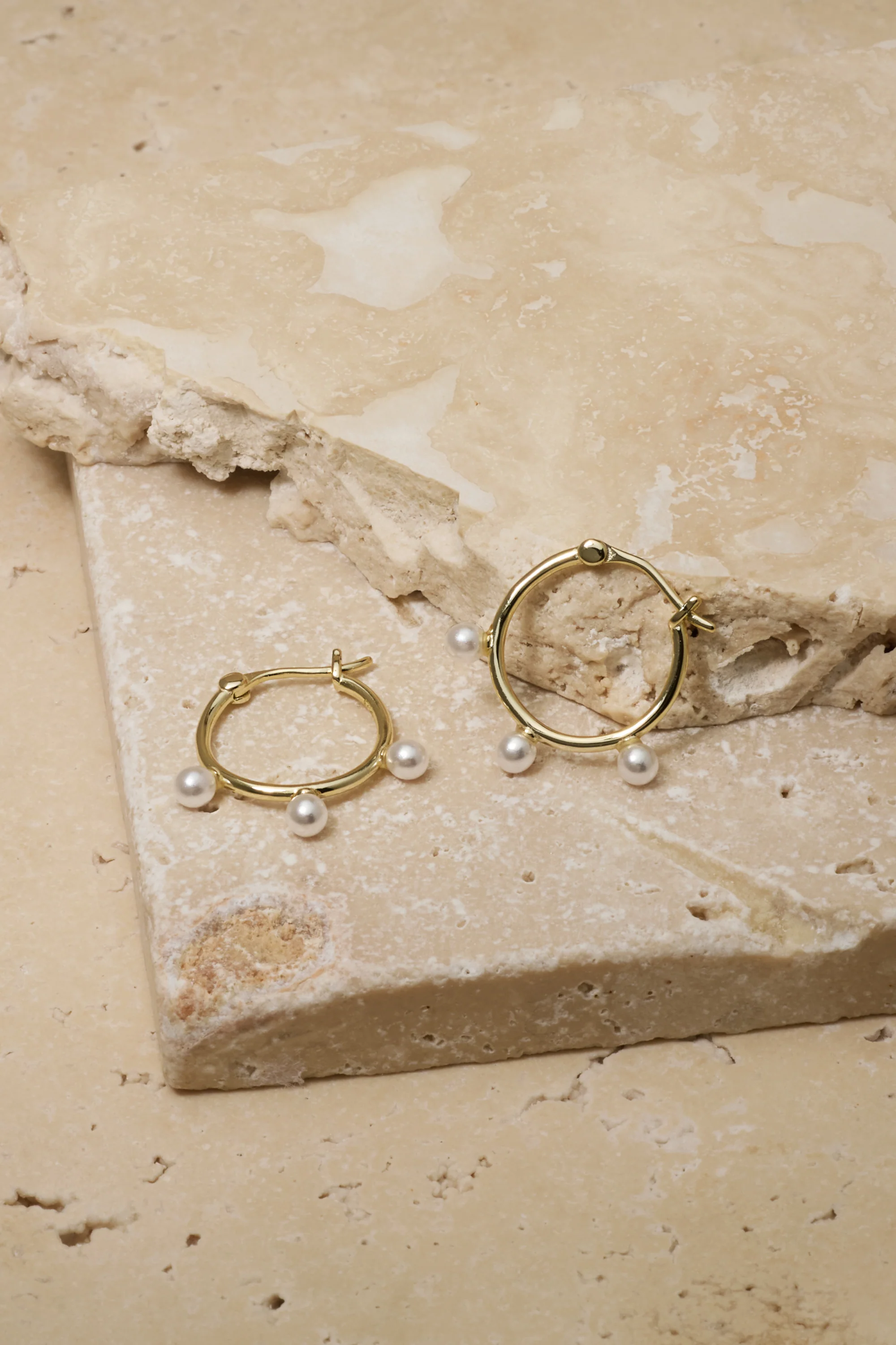 Londyn Pearl Hoops - Image 4