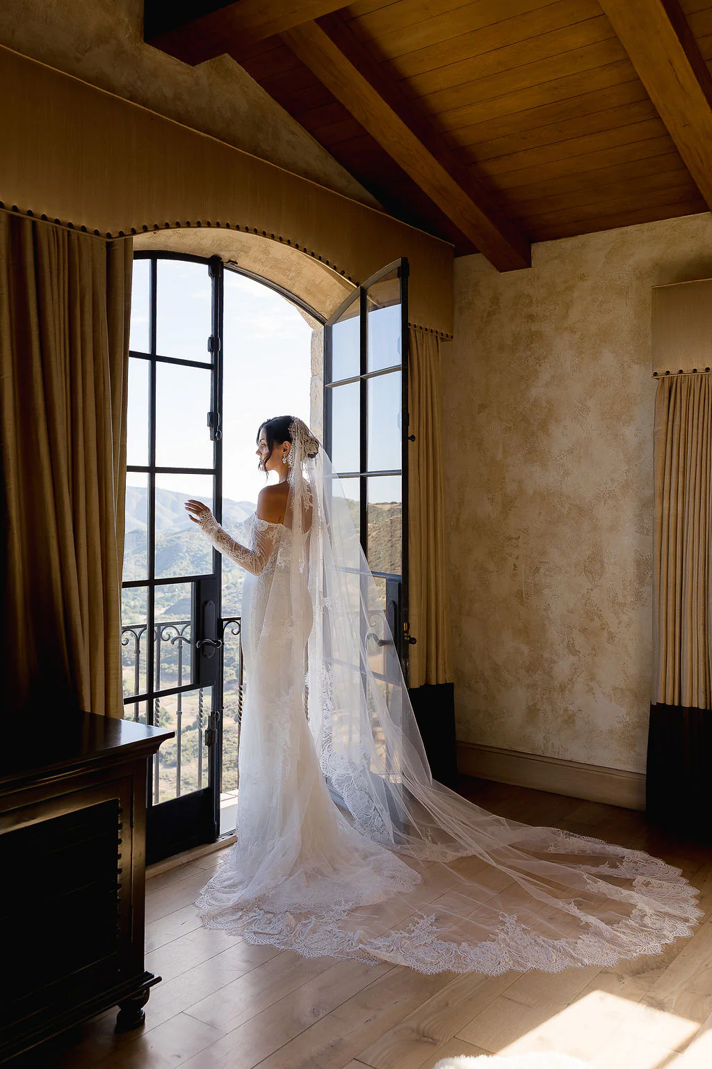 Love Letter Veil - Image 2