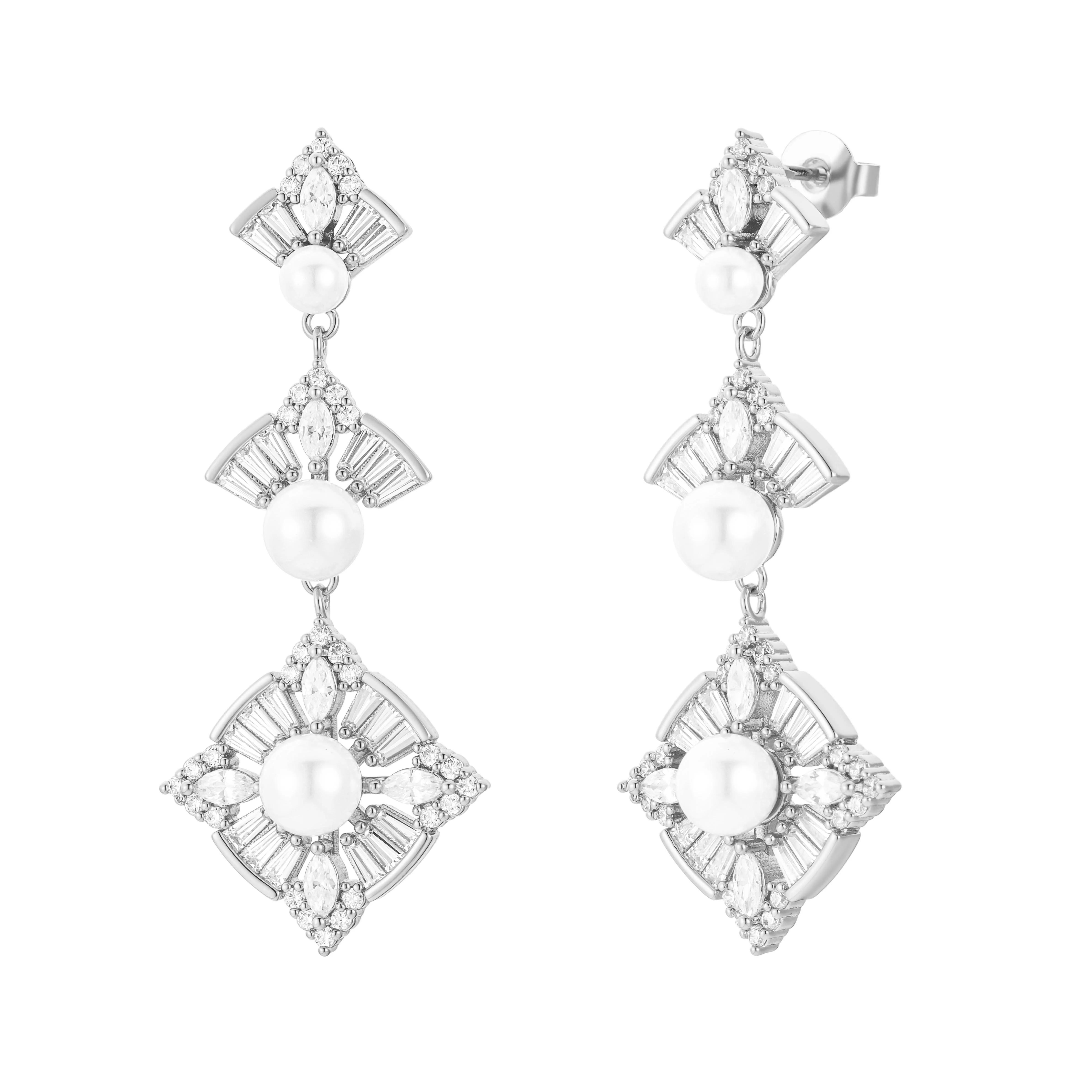 Margaux Pearl Drop Earrings - Image 5