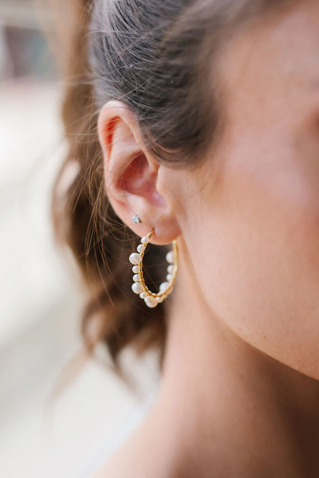 Marin Pearl Wrapped Hoop Earrings - Image 4