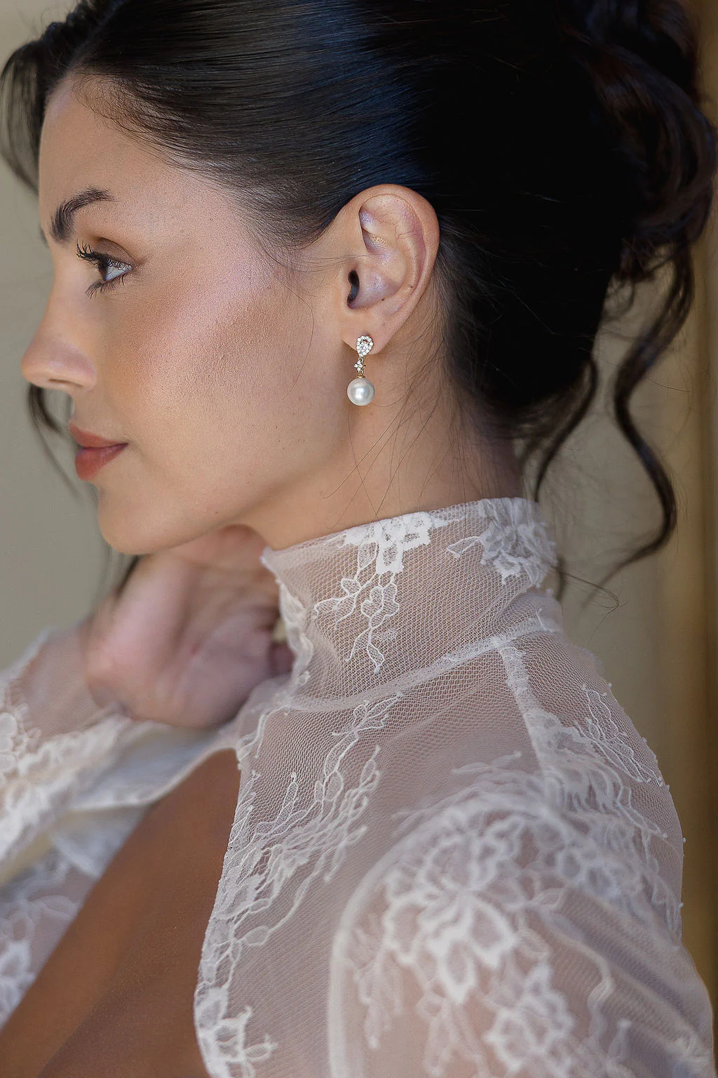 Melody Pearl Drop Earrings - Image 6