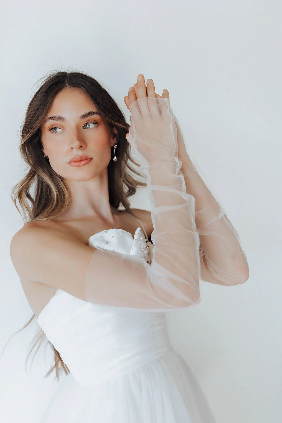 Minimalist Sheer Gloves - Image 4