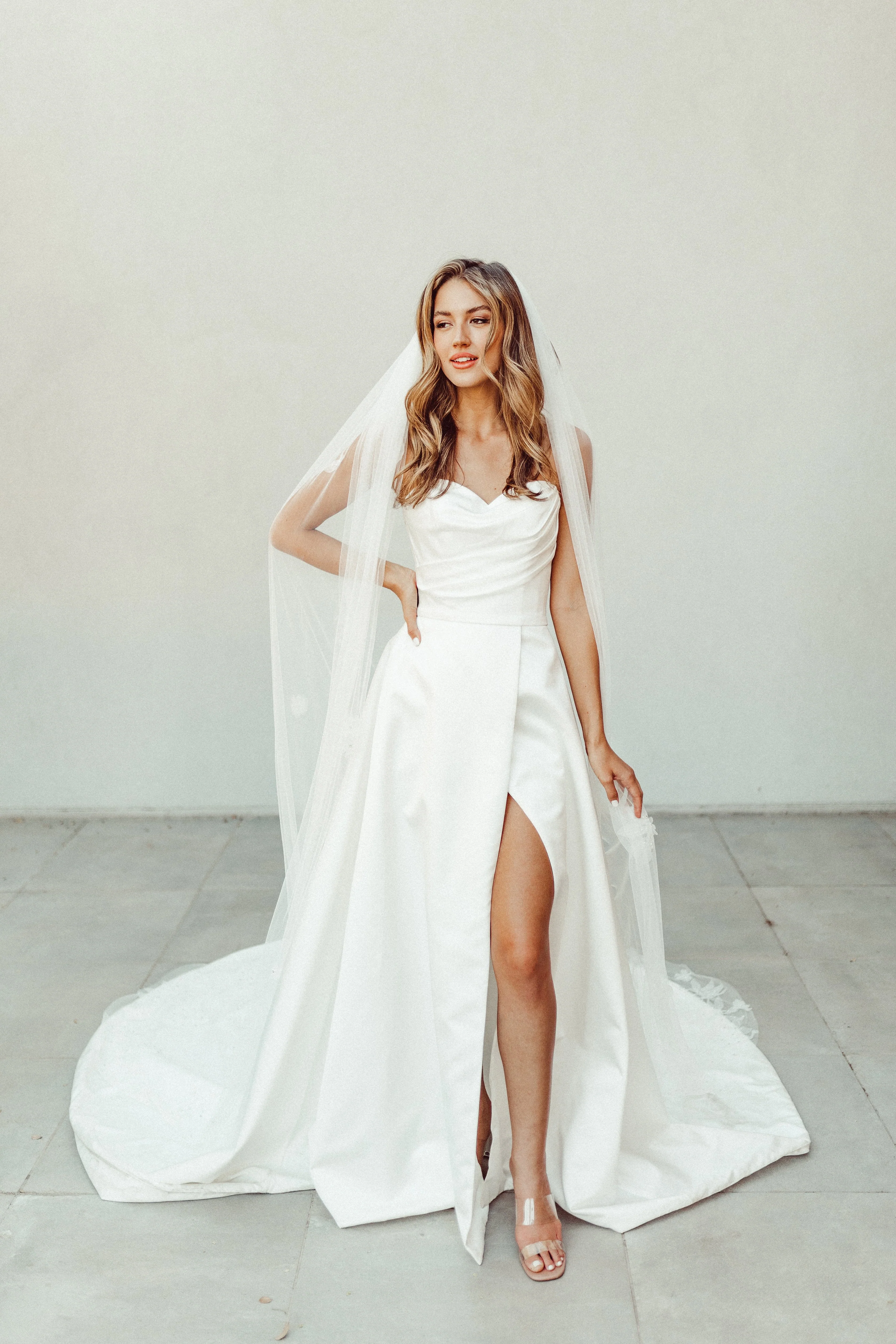 Mira Veil - Image 4