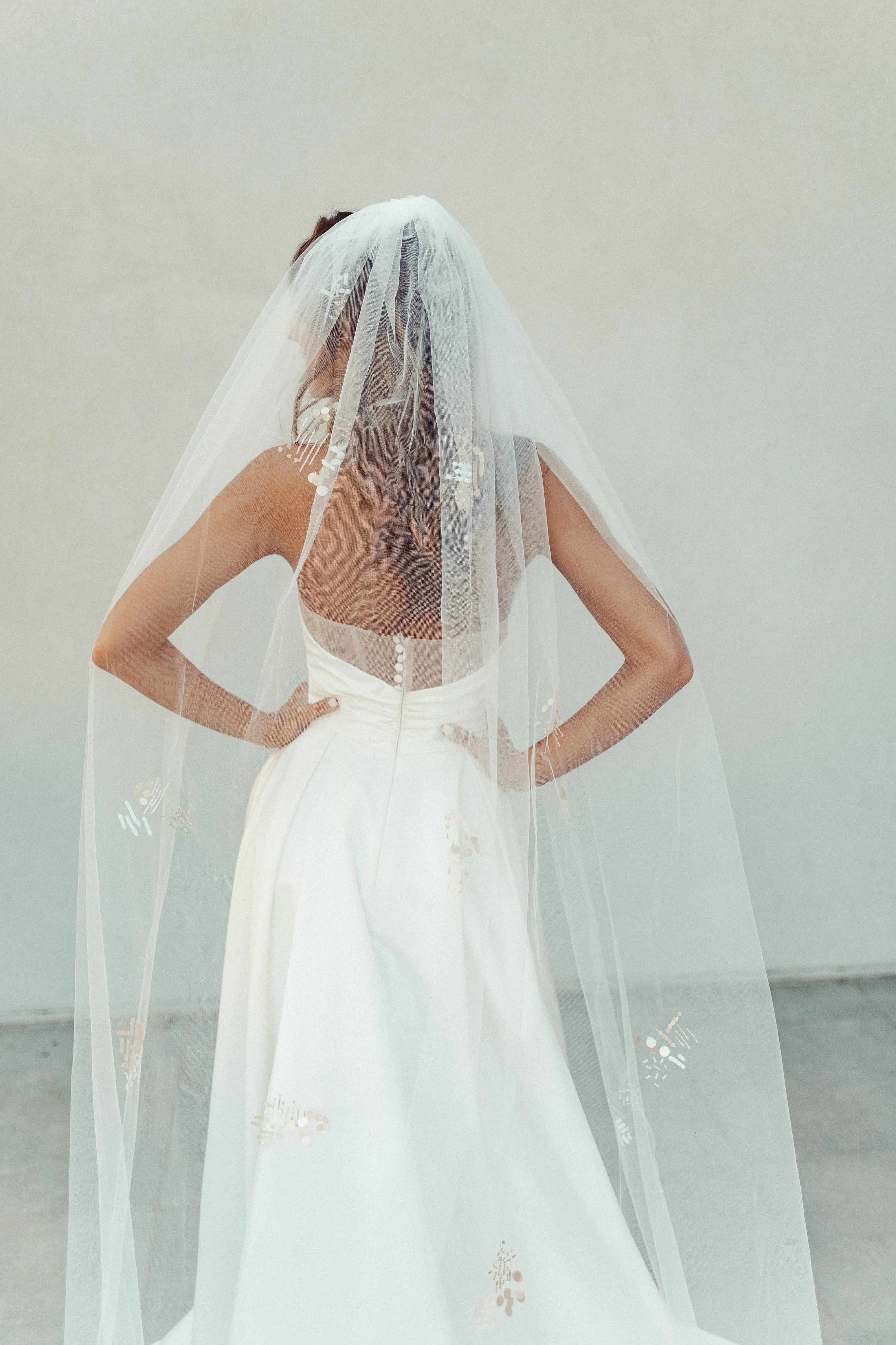 Monat Veil - Image 6