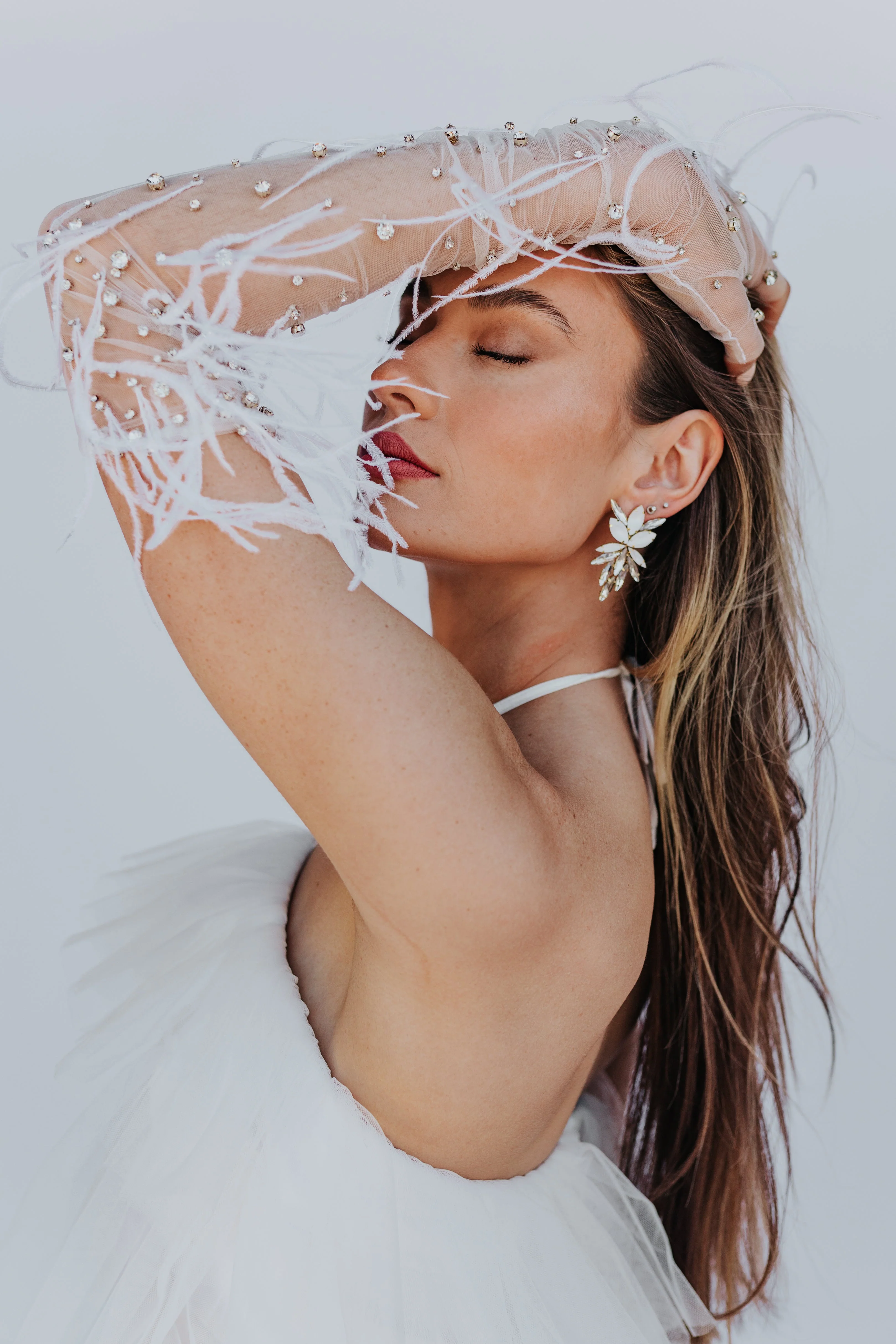 Monroe Feather Gloves - Image 4