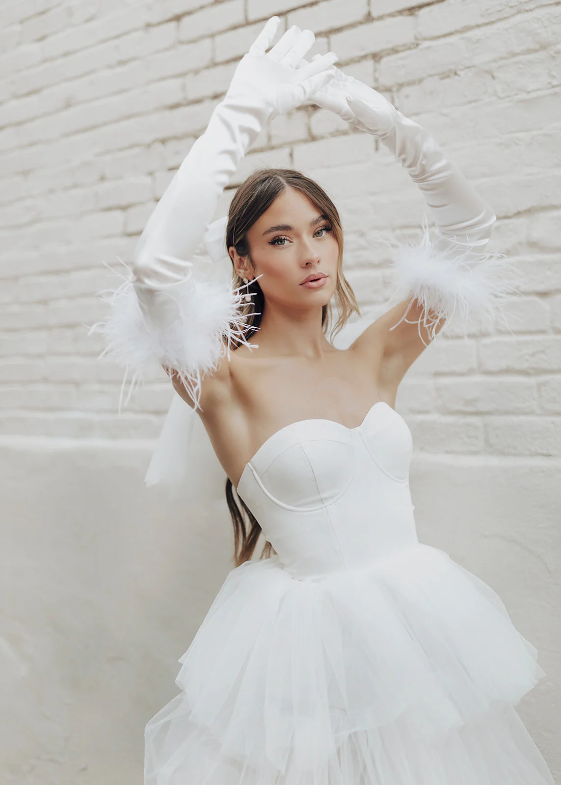 Olivia Feather Gloves - Image 6