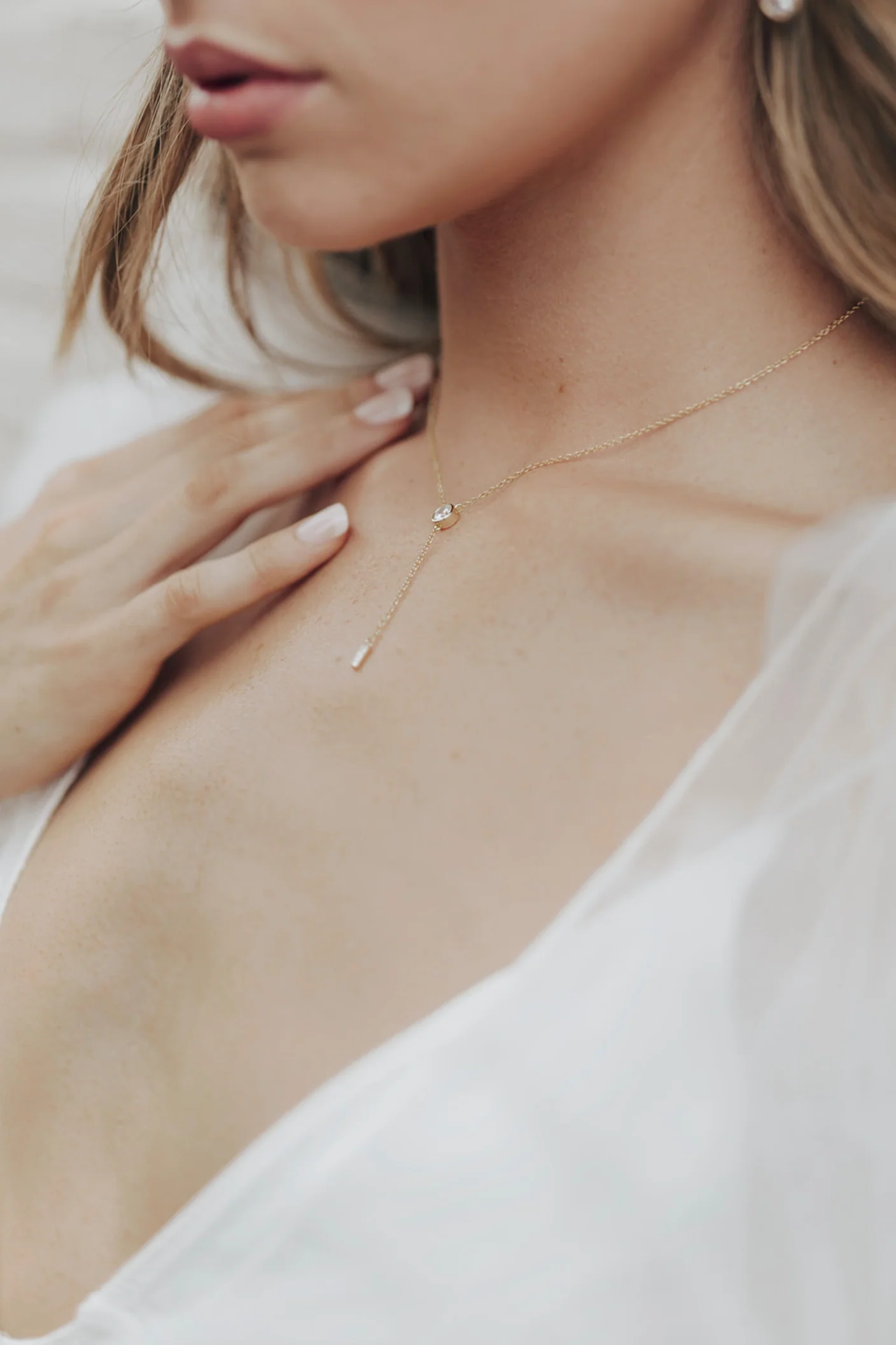 Pilar Crystal Drop Pendant