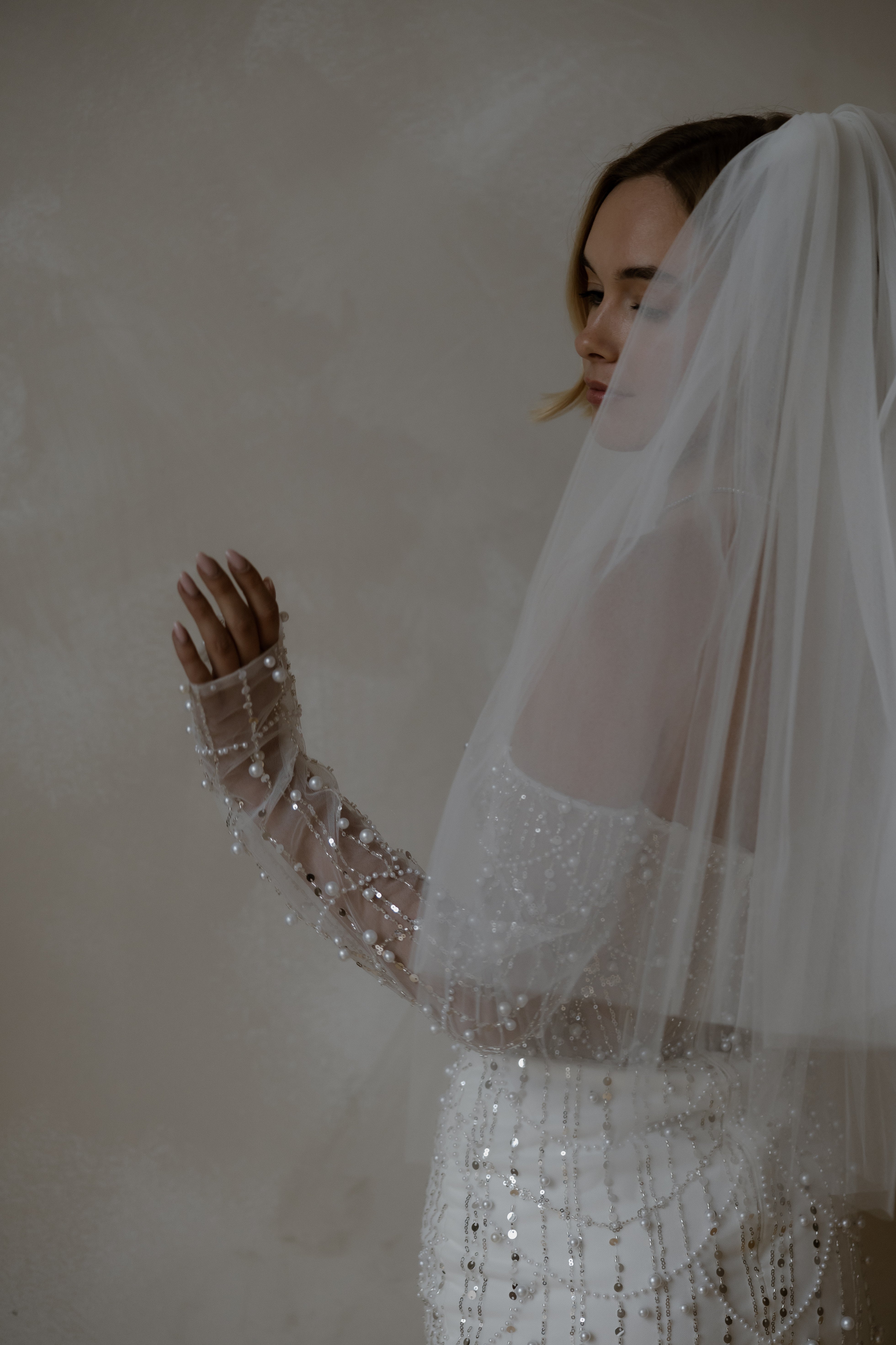 Revelle Elbow Veil - Image 13