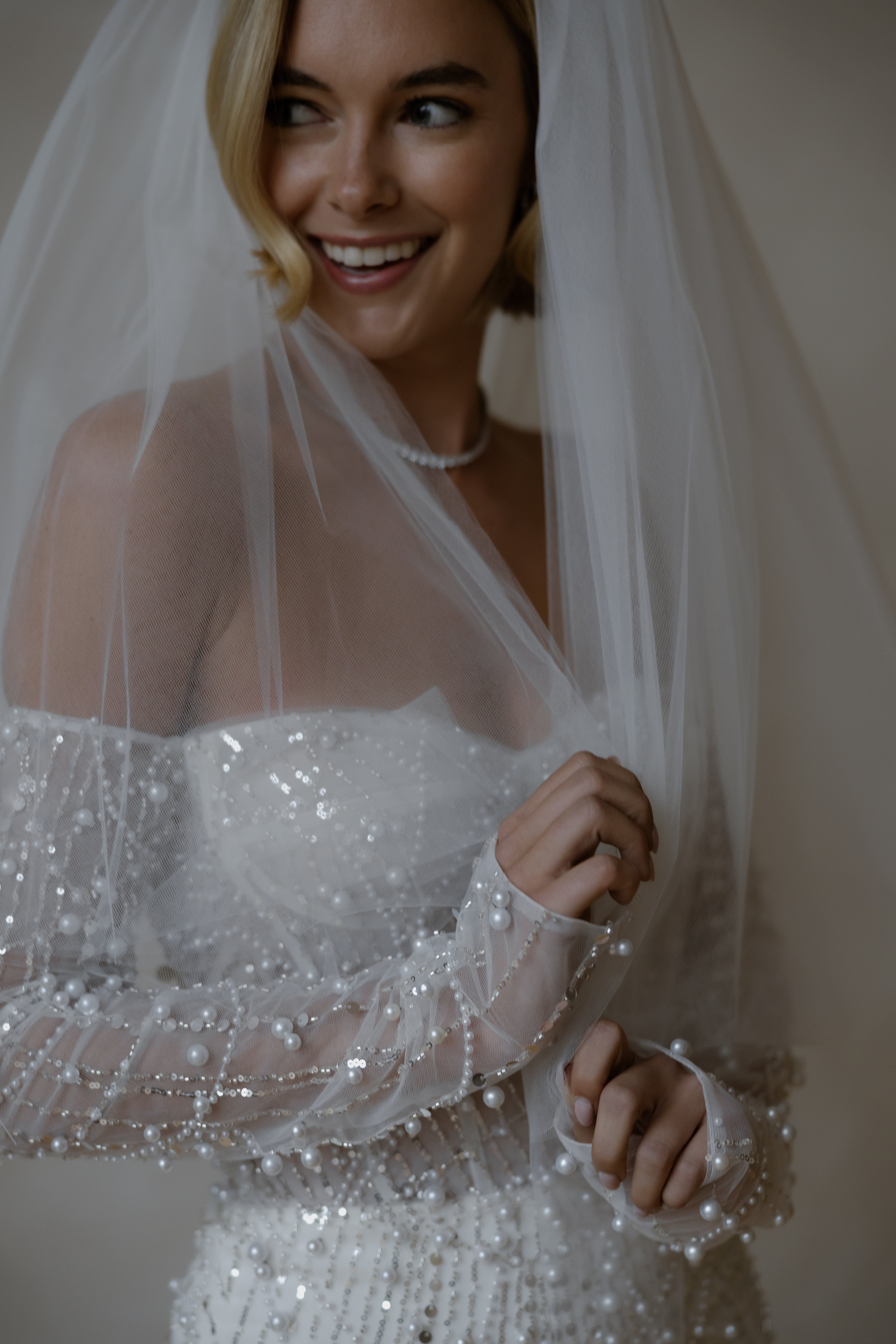 Revelle Elbow Veil - Image 4