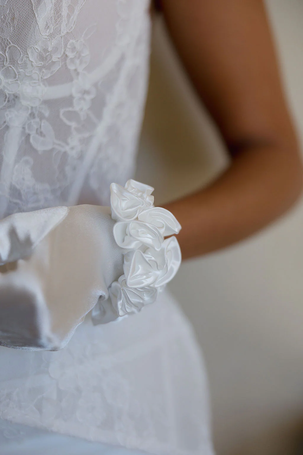 Rosey Gloves - Image 2