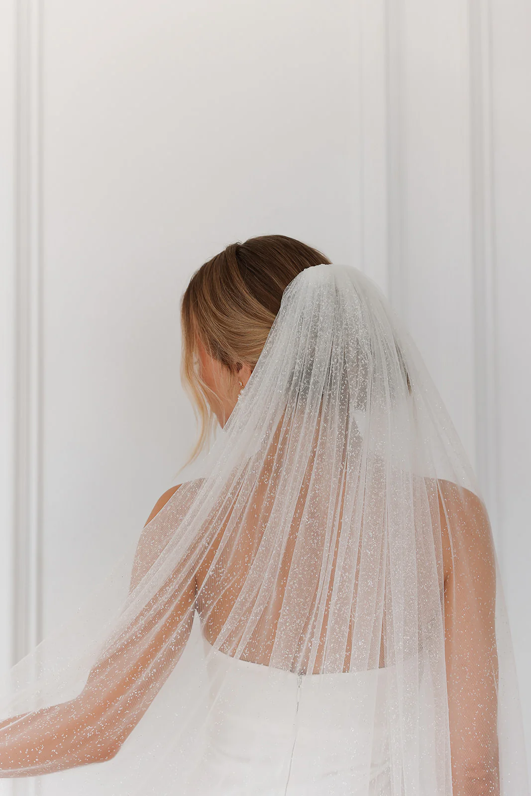 Candlelight Sparkle Veil - Image 3