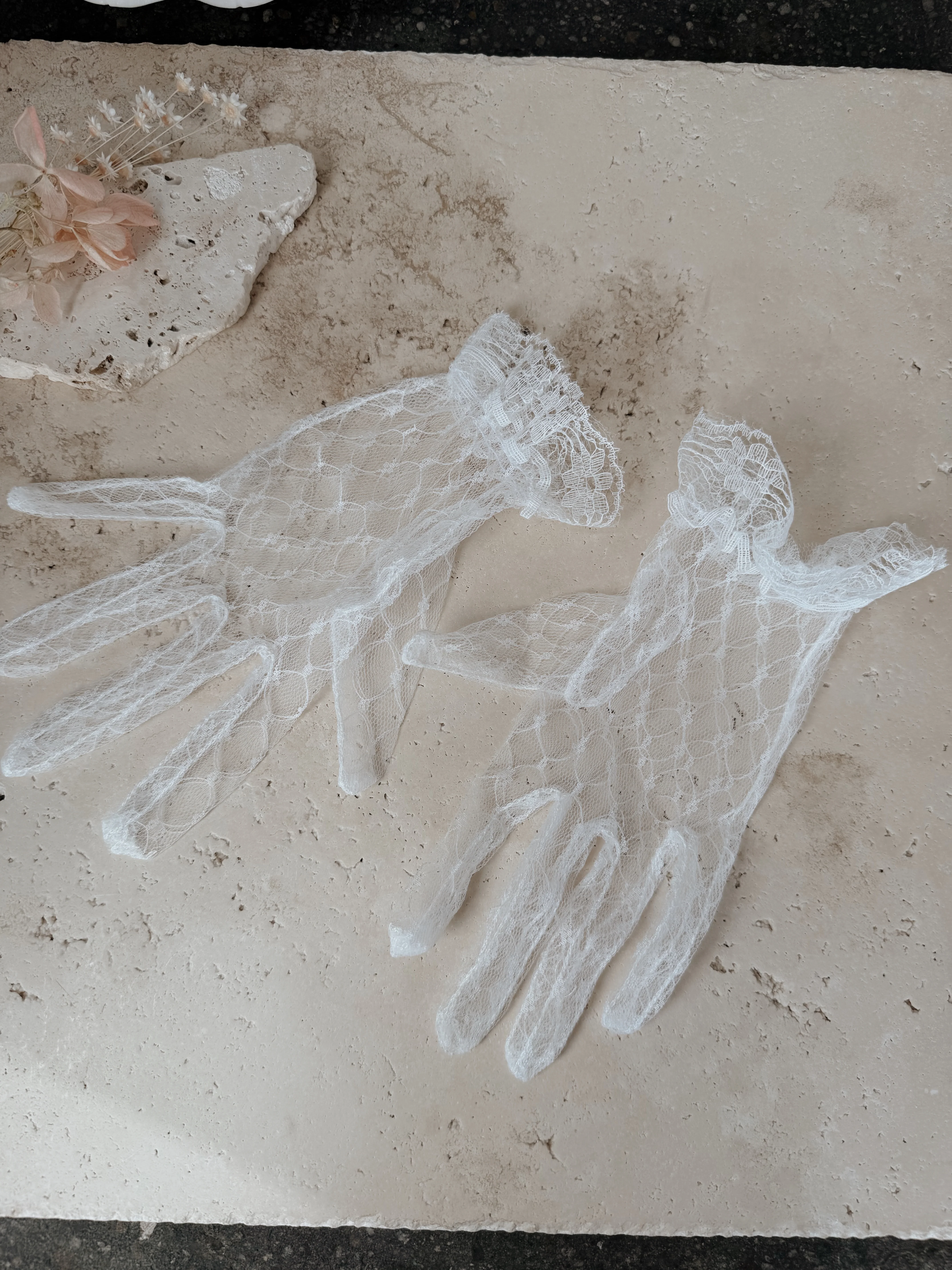 Sheer Lace Gloves - SAMPLE SALE - Image 3