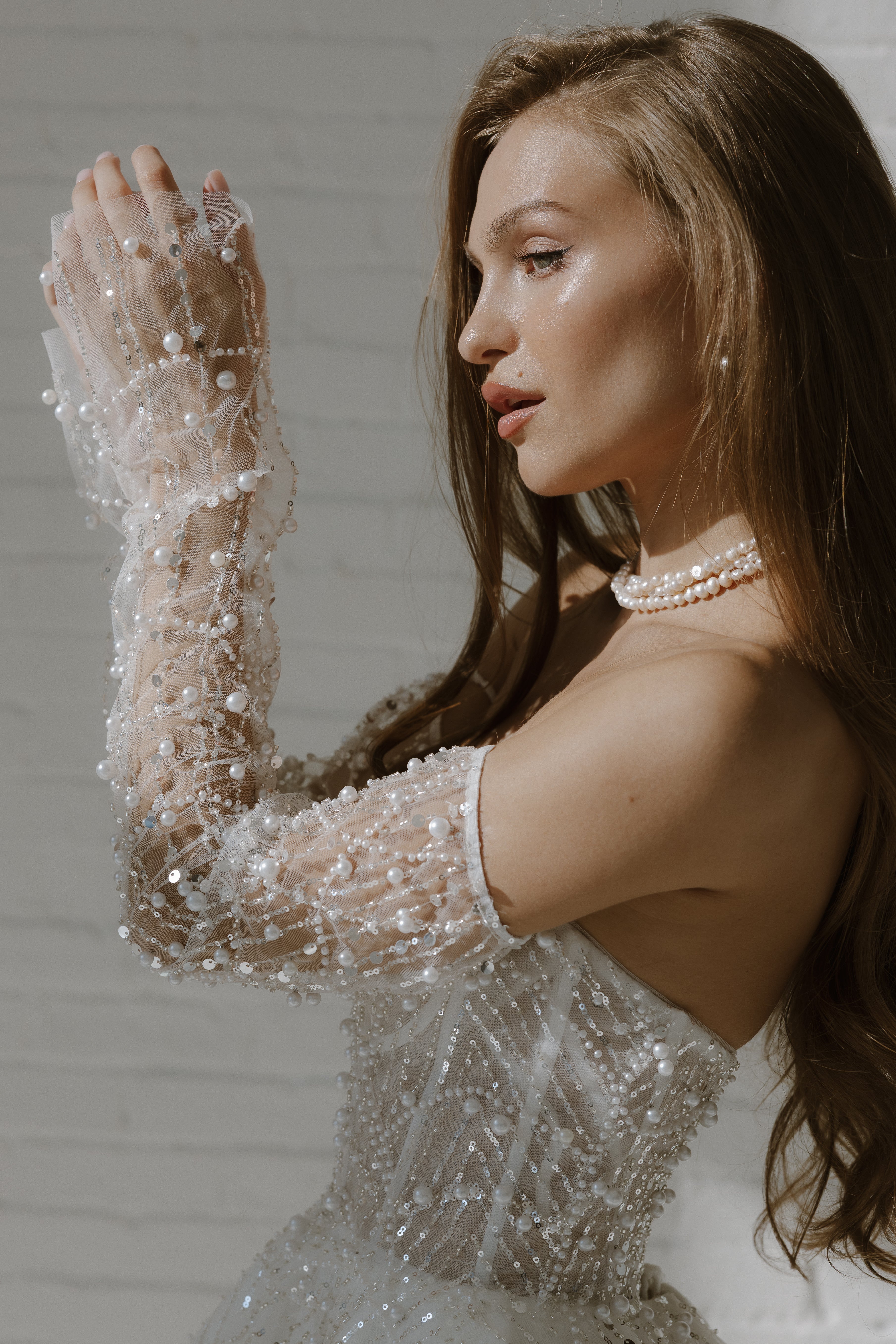 Siena Sequin Gloves - Image 7
