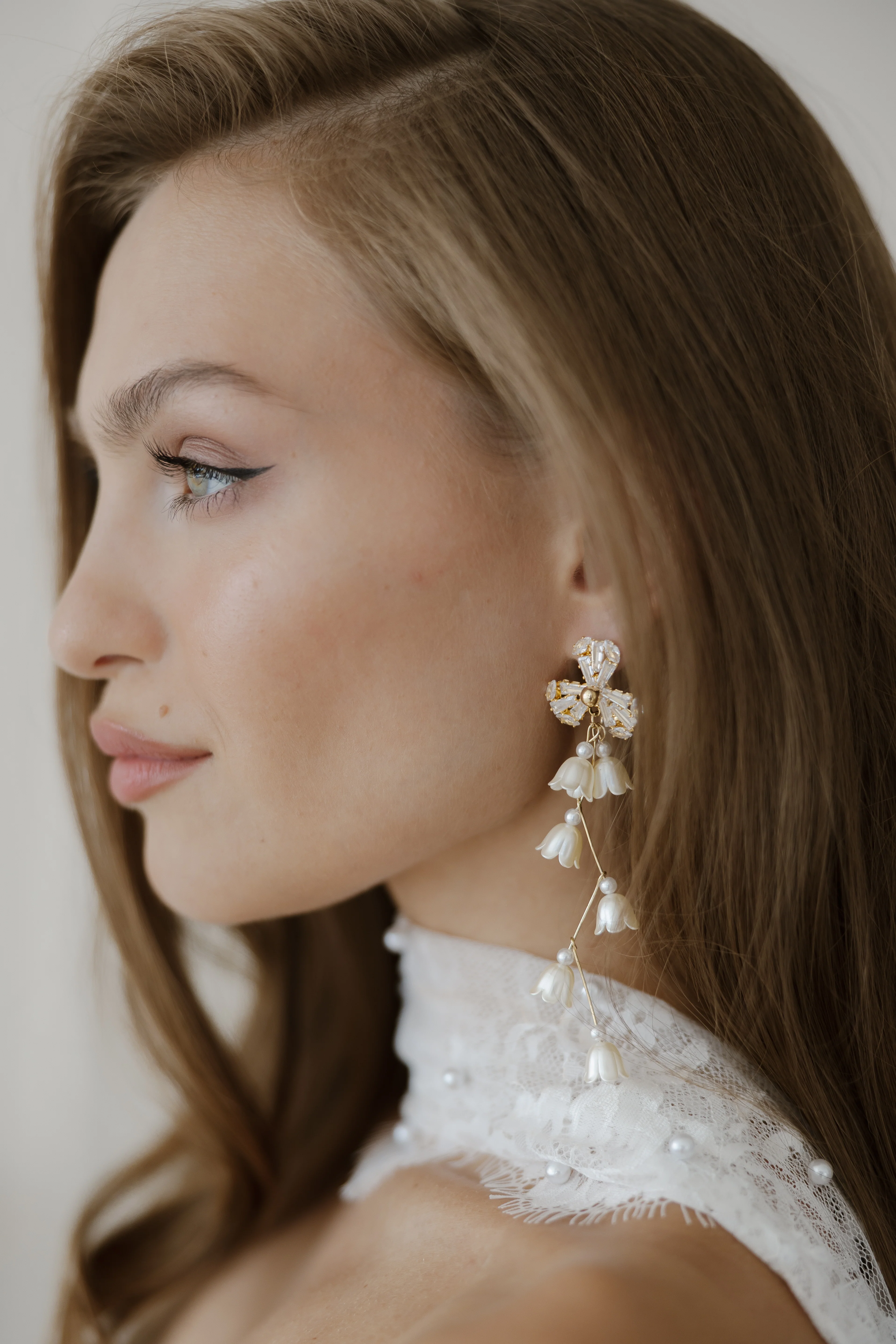 Soiree Crystal Drop Earrings - Image 4