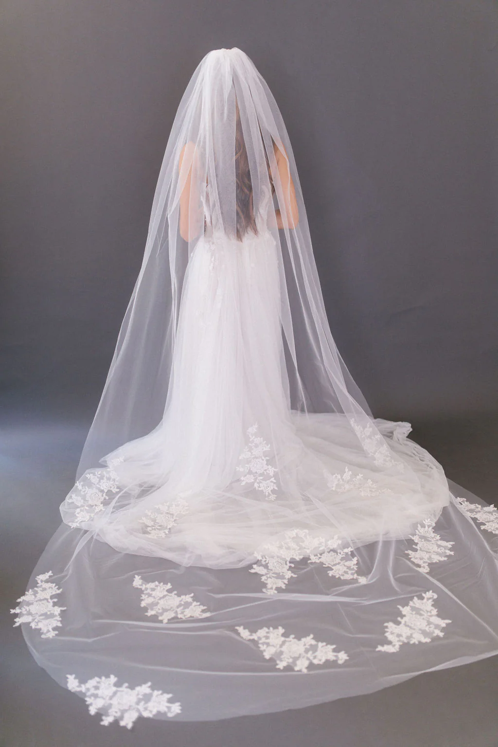 Tessa Veil - Image 15