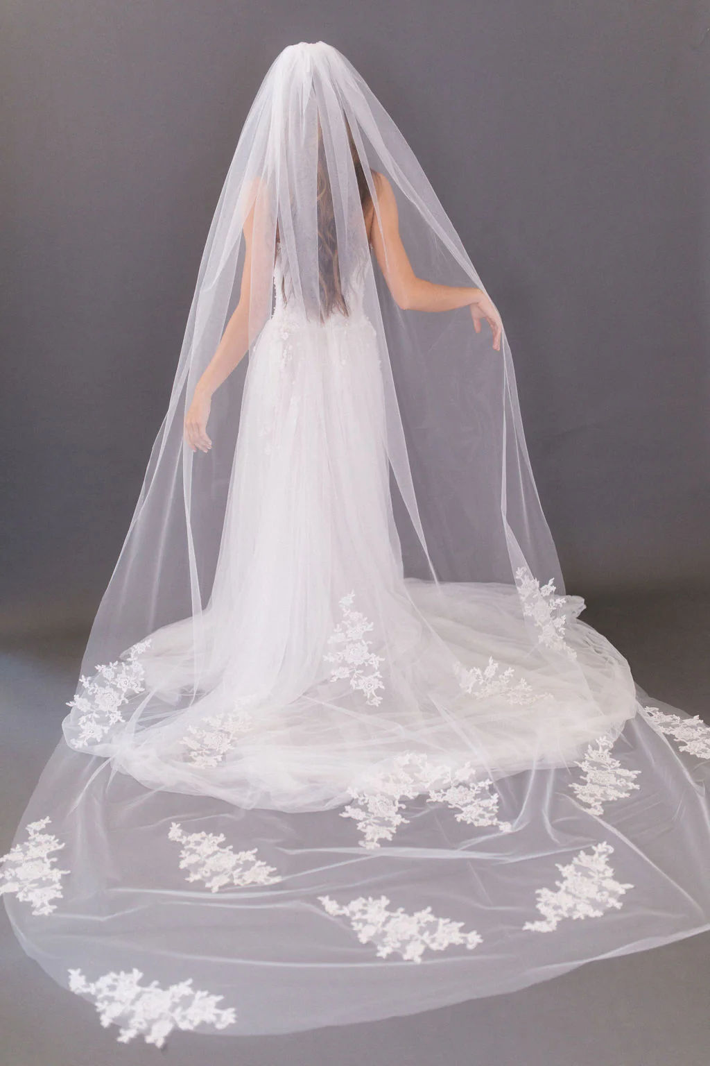 Tessa Veil - Image 16