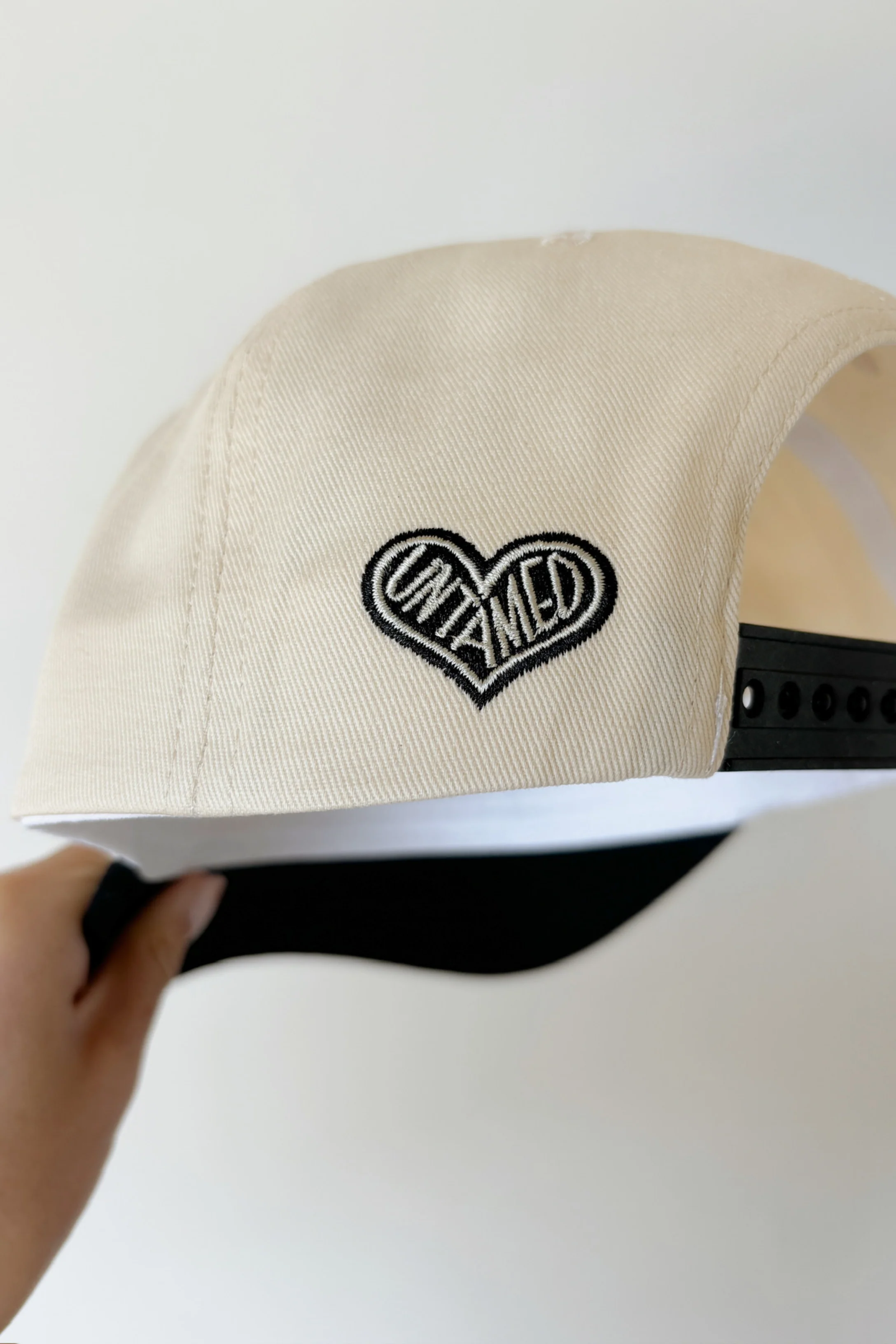 Untamed Petals Hat - Image 4